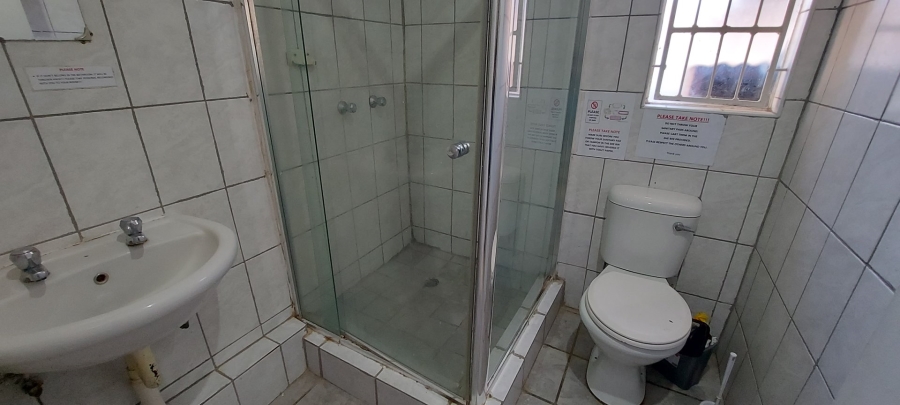 13 Bedroom Property for Sale in Brandwag Free State